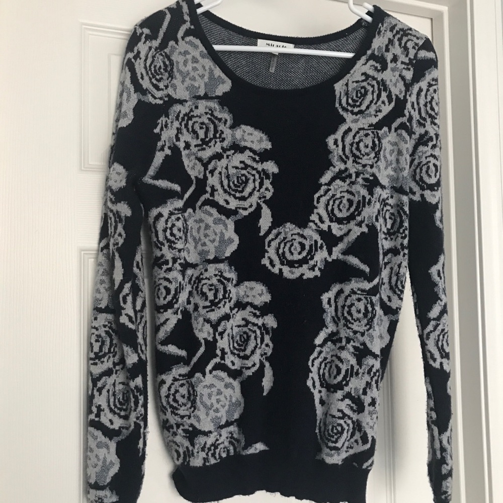Miracle U.S.A Wool Blend Floral Sweater